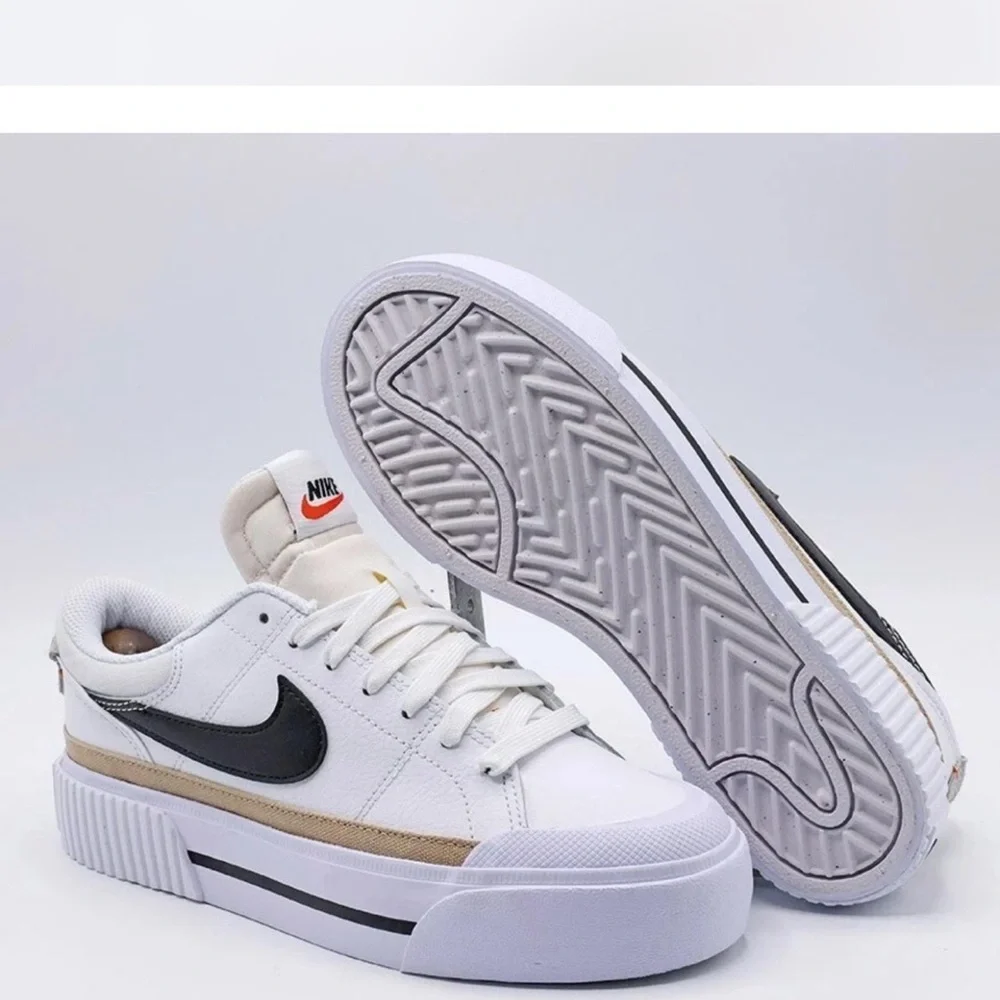 NEW !!!Nike Women's Court Legacy Lift Women
Casual Platform Shoes Sneaker - Picture 3 of 10